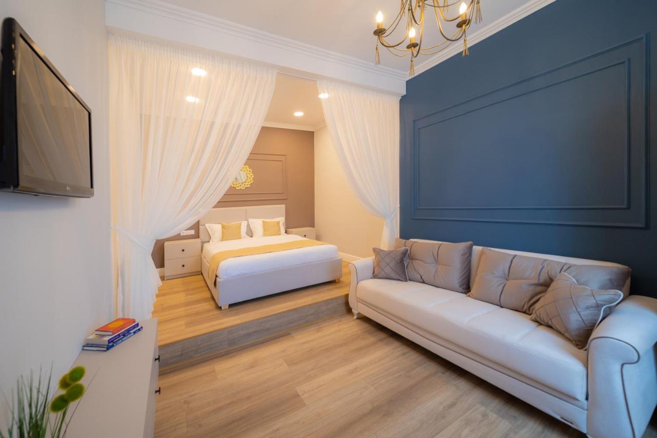 Bluesky Ultra-Central Premium Apartment Oradea Exterior photo