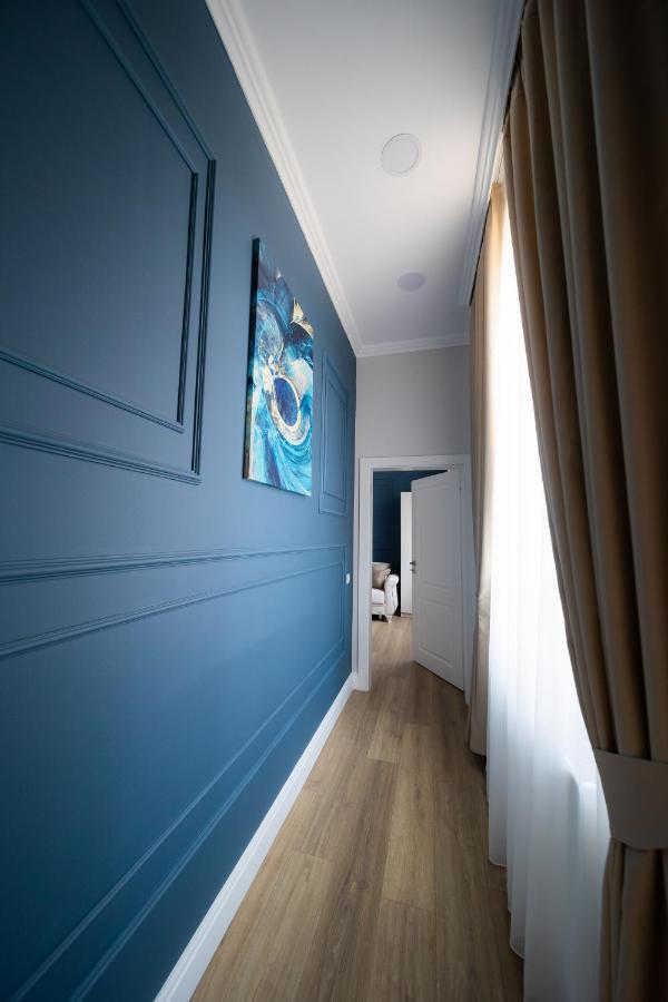 Bluesky Ultra-Central Premium Apartment Oradea Exterior photo